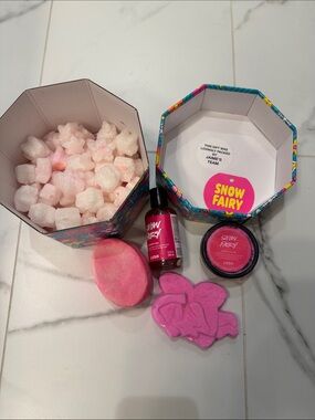 Lush Snow Fairy Bath Set
